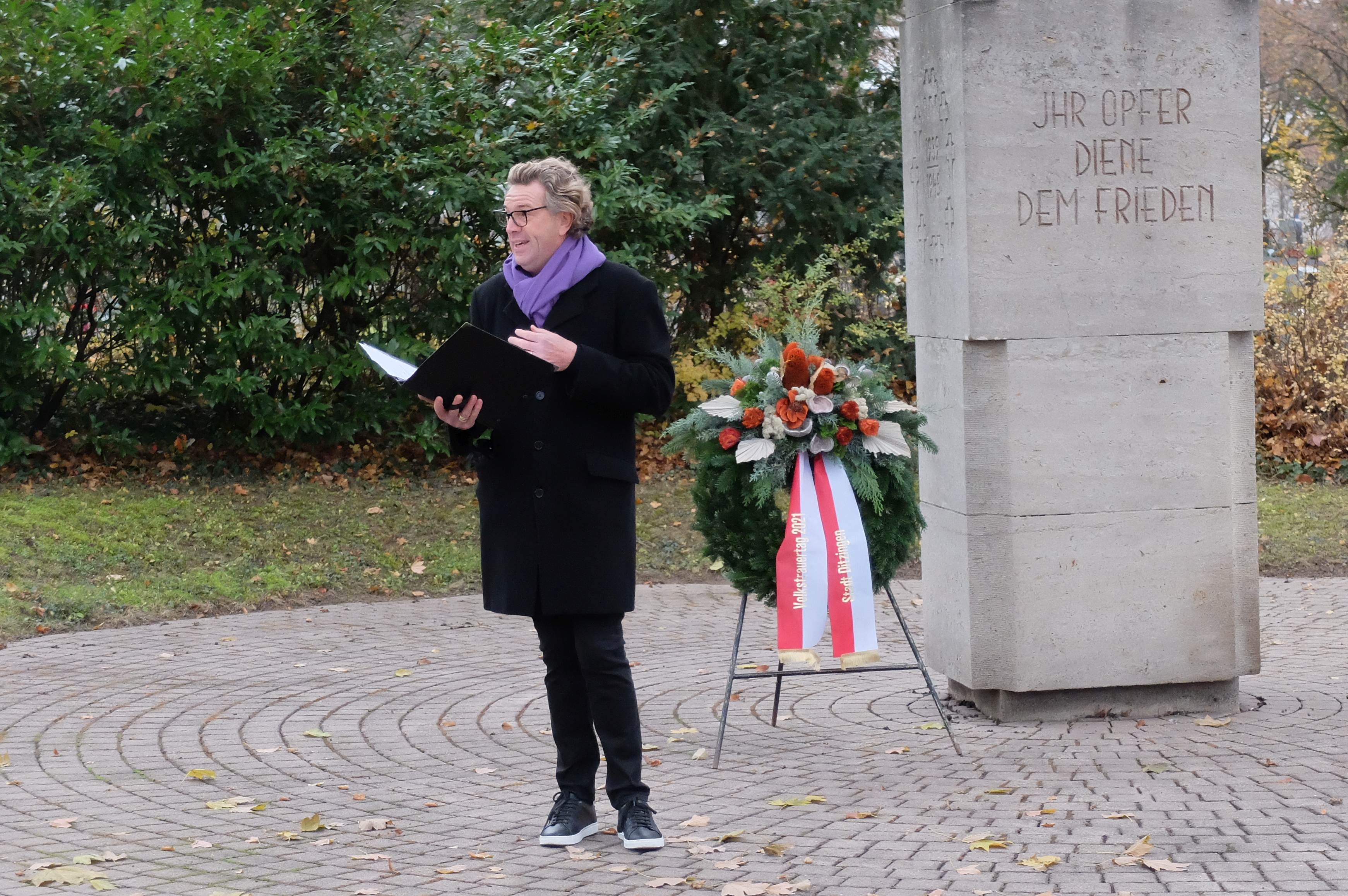 2021 11 21 145 Friedhofsrundgang